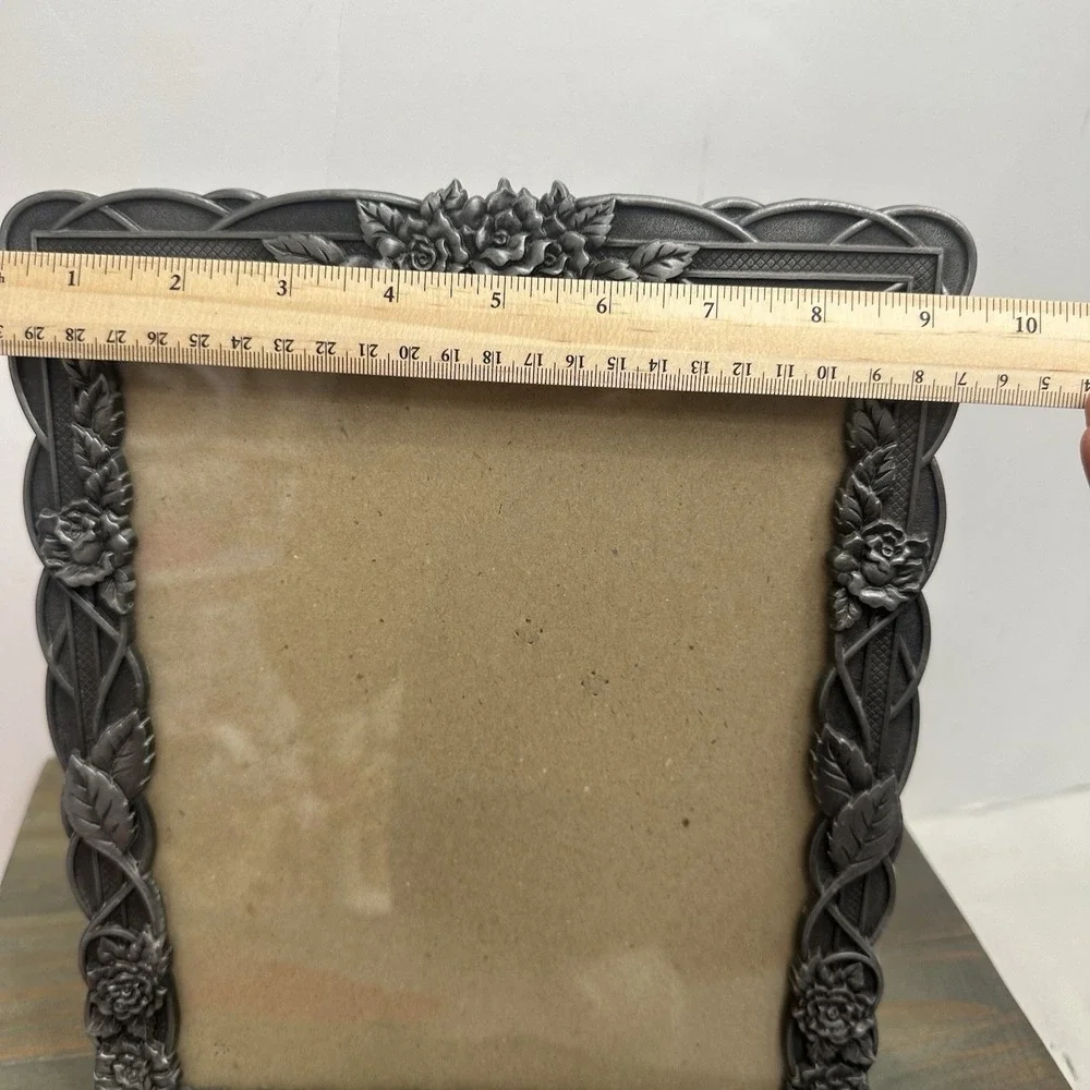 Vintage Ornate Pewter Grey Metal Rose Vine Photo Frame For 8x10